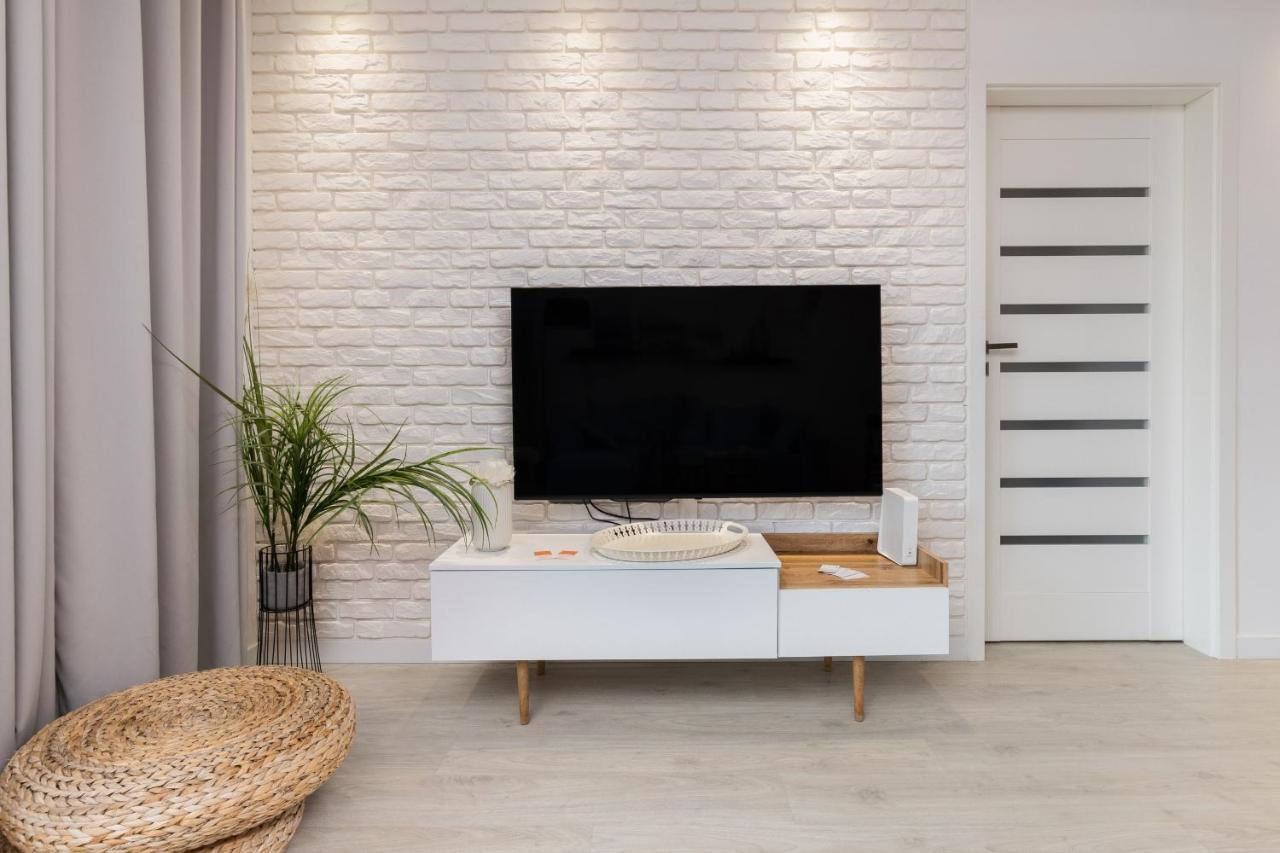 Waterlane Spa&wellness, Pool By Renters Apartment *